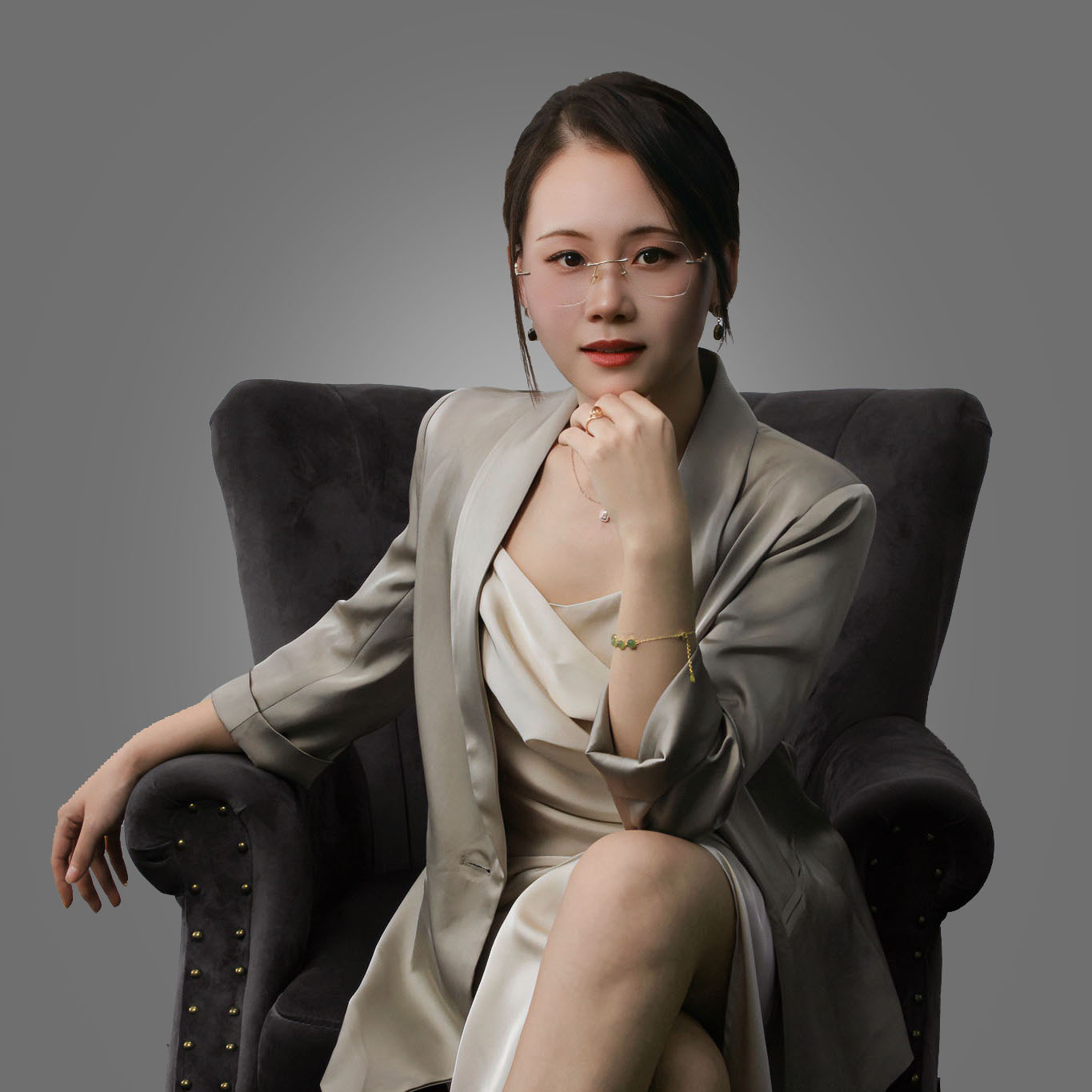 王思阳  资深律师